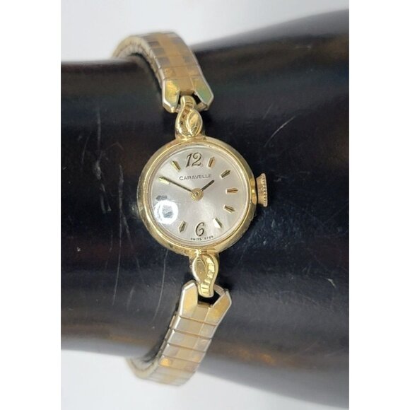 Carvelle by Bulova Ladies Wind Watch Vintage 6.5" Two Tone Band P0 1980 Swiss - Picture 1 of 14